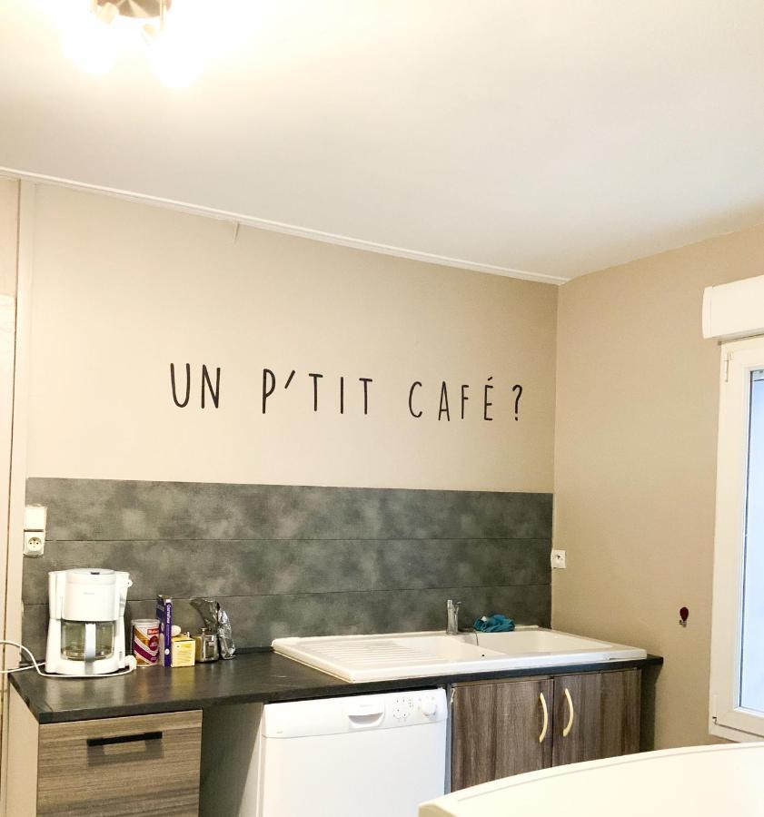 Grand Appartement Idealement Situe 7 Places Desvres Exterior photo