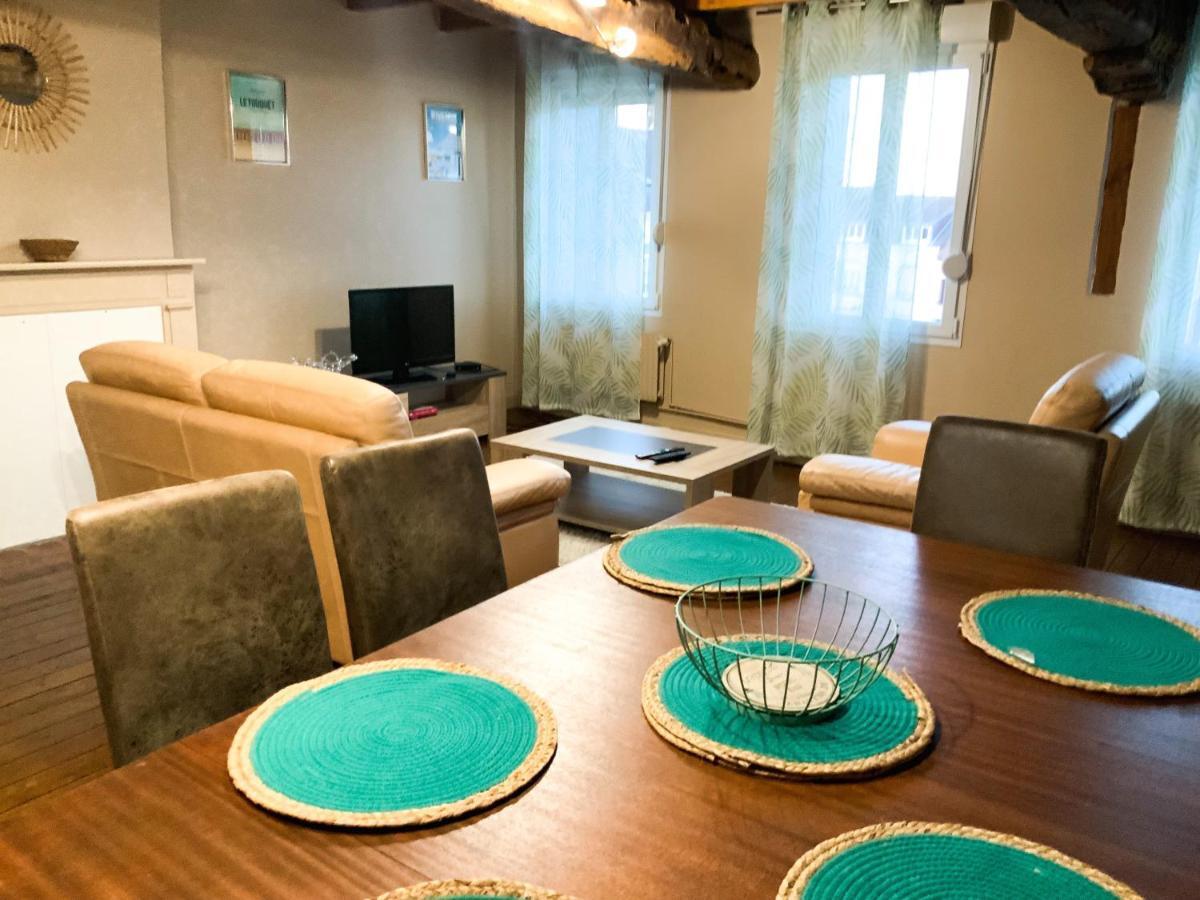 Grand Appartement Idealement Situe 7 Places Desvres Exterior photo